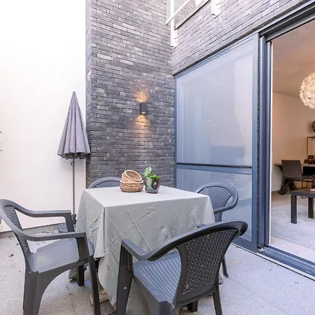 Enjoy Your Stay In 'Lentini' - A Newly Built, Luminous And Luxurious Duplex In The Heart Of Ostende