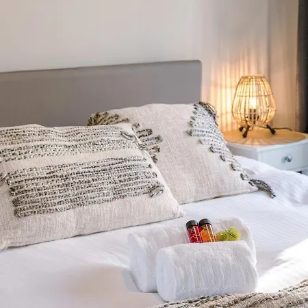 Enjoy Your Stay In 'Lentini' - A Newly Built, Luminous And Luxurious Duplex In The Heart Of Ostende *