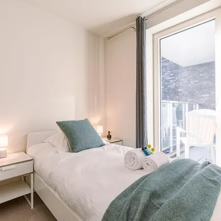 Enjoy Your Stay In 'Lentini' - A Newly Built, Luminous And Luxurious Duplex In The Heart Of Ostende