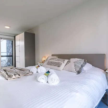 Daire Enjoy Your Stay In 'Lentini' - A Newly Built, Luminous And Luxurious Duplex In The Heart Of Ostende *